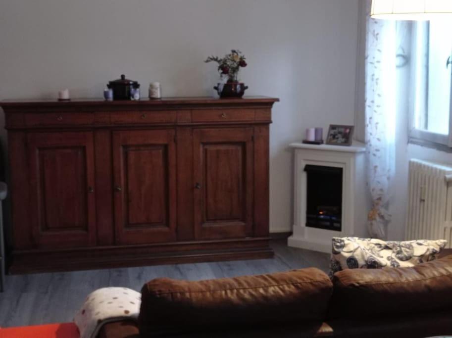 Appartement Casa Giotto, Grazioso Trilocale à Carate Brianza Extérieur photo